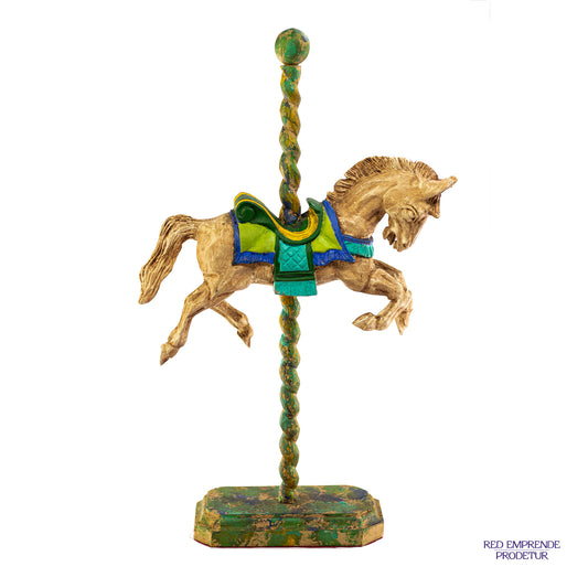 Caballo dorado estilo carrusel