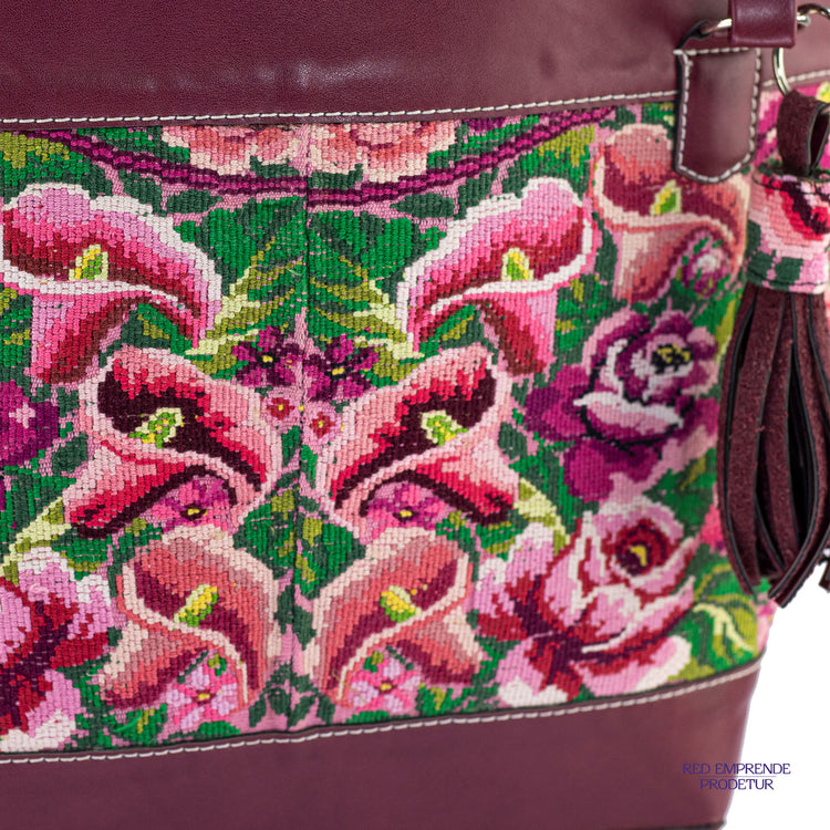 Bolsa Corinta con Teijdo Típico rosado y cartuchos