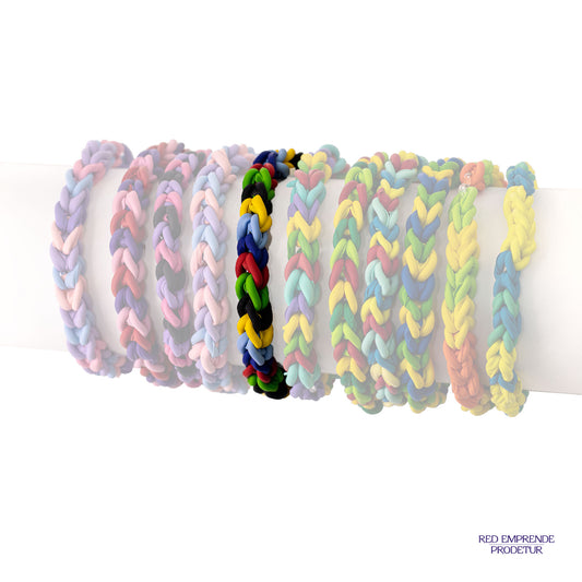 Pulsera tejidas de globos reciclados color celeste, azul, rojo y amarillo