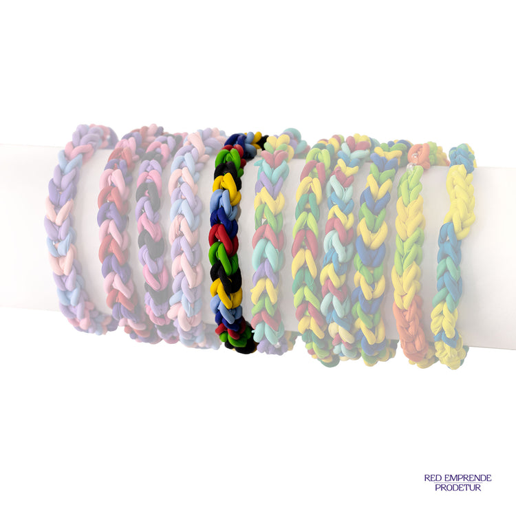 Pulsera tejidas de globos reciclados color celeste, azul, rojo y amarillo