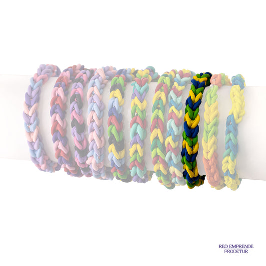 Pulsera tejidas de globos reciclados color verde limón, azul y amarillo