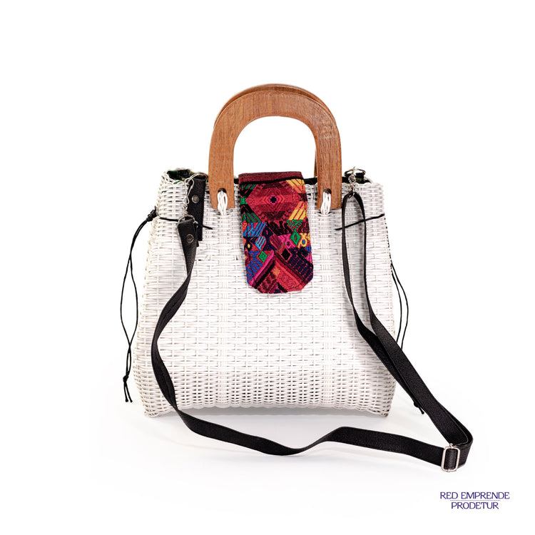 Bolsa blanca con agarrador de madera