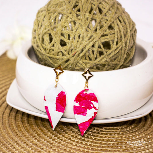 Aretes en forma de cruz