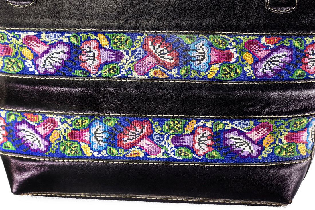 Bolsas Gladis Santos: La Naturaleza como Lienzo Útil