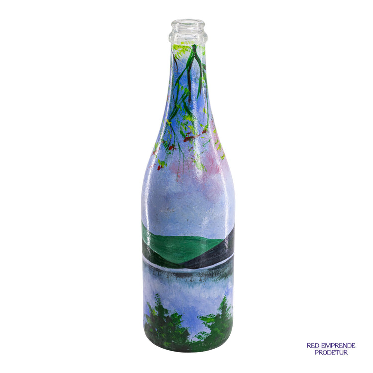 Botella pintada a mano