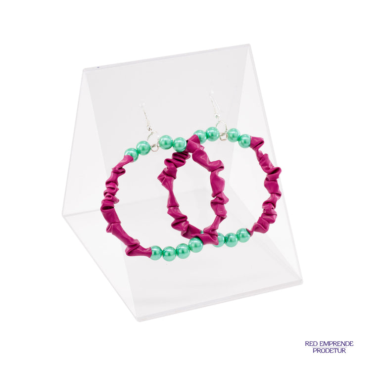 Aretes de argollas scrunchies fuscia con verde menta