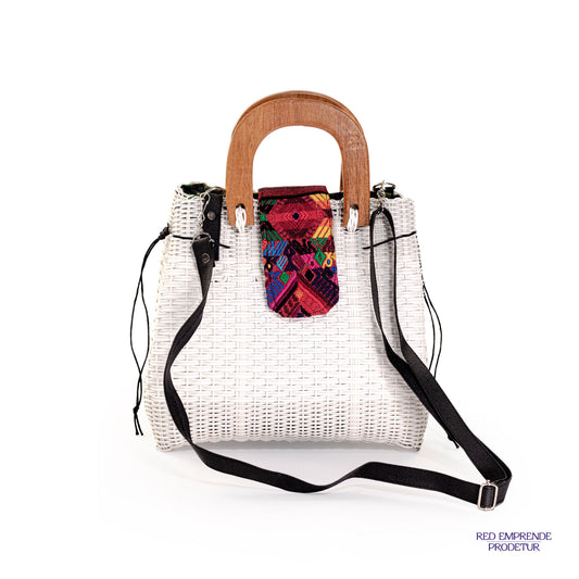 Bolsa blanca con agarrador de madera